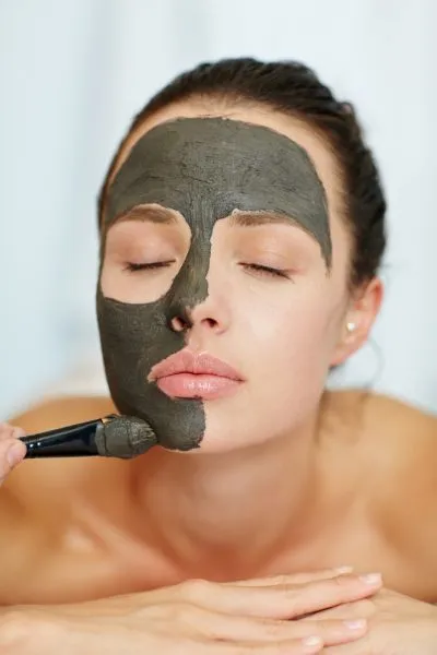 Can Carbon Facial Reduce Acne Marks?