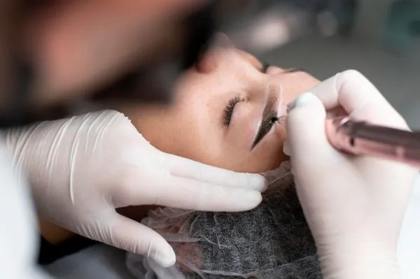Semi-Permanent Makeup: Why It’s Trending